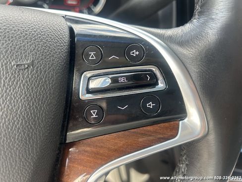 Used 2017 Cadillac Escalade Premium Luxury image 14