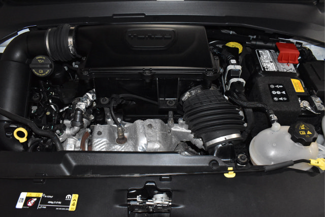 Certified 2023 Jeep Compass Limited AWD/4WD image 25