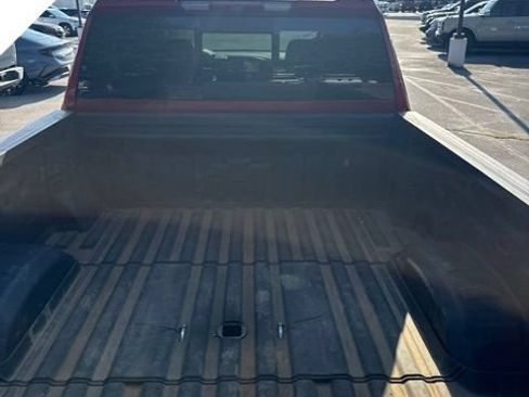 Used 2025 Chevrolet Silverado 2500 LTZ w/ LTZ Convenience Package AWD/4WD image 15