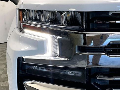 Used 2021 Chevrolet Silverado 1500 LTZ w/ Technology Package image 28