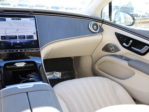 Used 2022 Mercedes-Benz EQS 450+ Sedan image 26