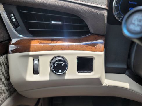 Used 2017 Cadillac Escalade 2WD image 49