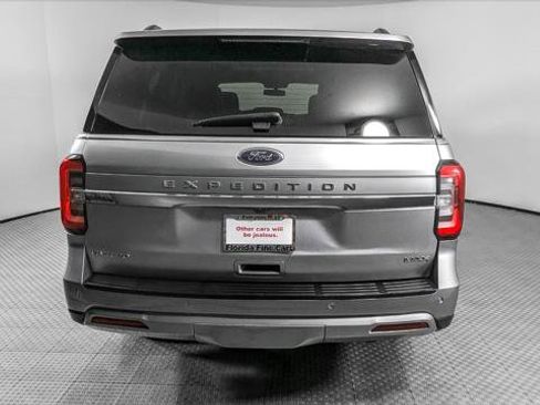 Used 2023 Ford Expedition Max Limited image 6
