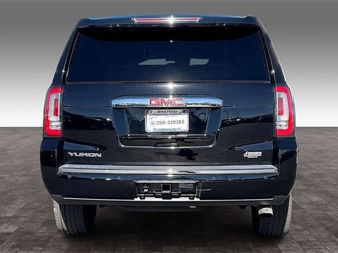 Used 2019 GMC Yukon Denali w/ Denali Ultimate Package image 4