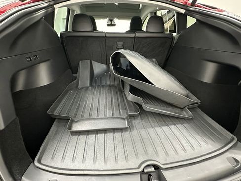 Used 2021 Tesla Model Y Long Range image 20