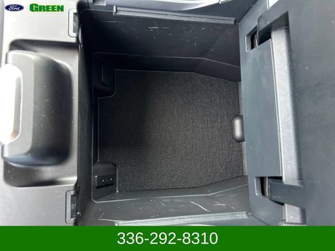 Used 2025 Ford Expedition Platinum AWD/4WD image 25