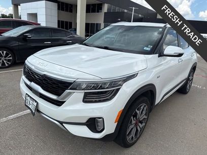 Used 2023 Kia Seltos SX
