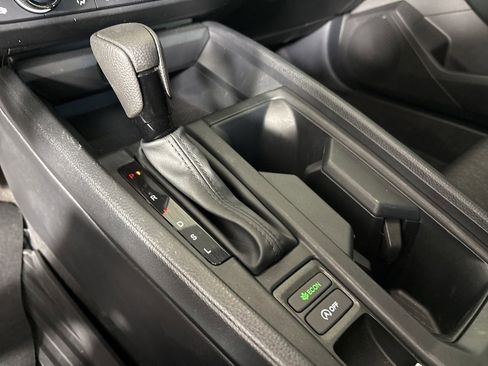 Used 2025 Honda Accord SE image 17