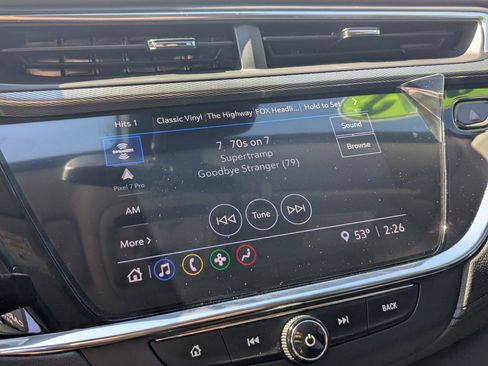 Used 2022 Buick Encore GX Select image 15