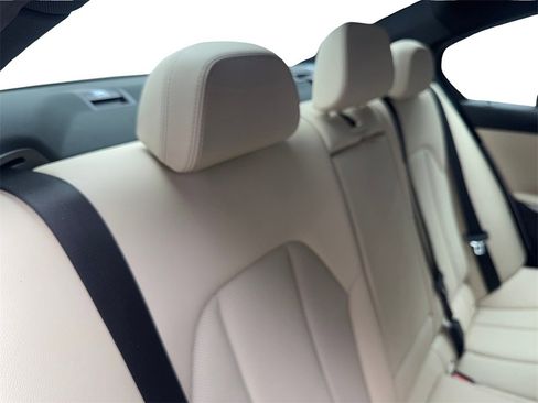 Used 2023 BMW 330i Sedan w/ Driving Assistance Package image 40