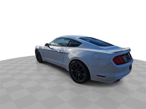 Used 2015 Ford Mustang GT image 6