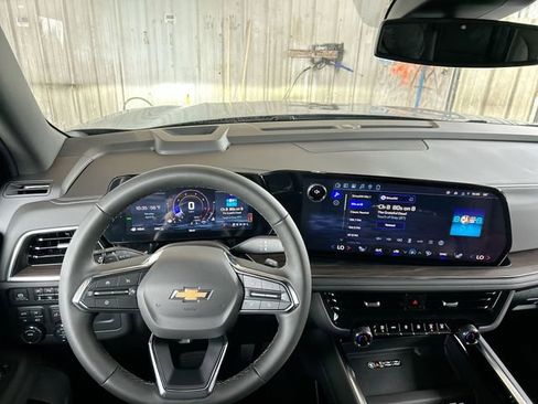 New 2026 Chevrolet Suburban LT w/ Comfort Package image 10