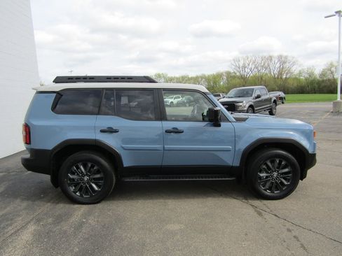 Used 2025 Toyota Land Cruiser w/ Premium Package AWD/4WD image 8