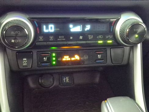 Certified 2025 Toyota RAV4 Limited AWD/4WD image 20