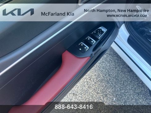 Used 2022 Kia K5 GT-Line w/ GT-Line FWD Premium Package image 13