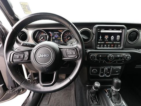 Used 2022 Jeep Wrangler Unlimited Sport AWD/4WD image 13