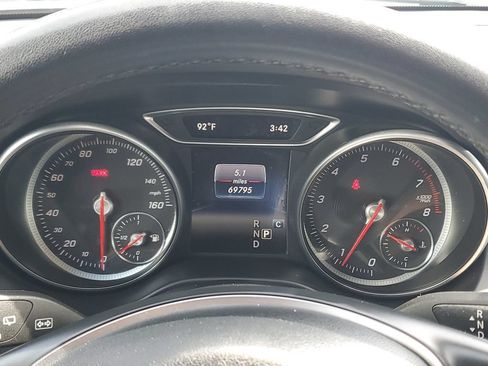 Used 2020 Mercedes-Benz GLA 250 4MATIC w/ Convenience Package image 27