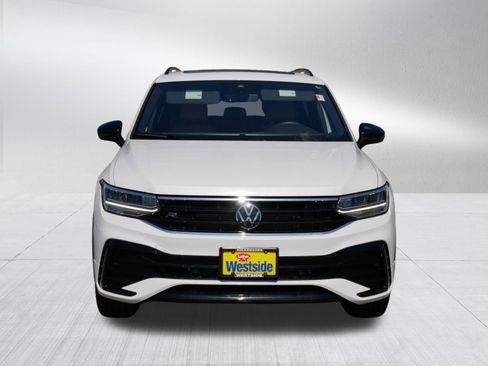 Certified 2024 Volkswagen Tiguan SE R-Line w/ MDO Package, Two-Row AWD/4WD image 2
