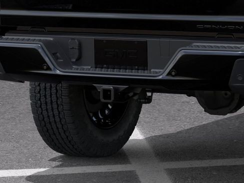 New 2026 GMC Canyon Denali w/ LPO, Denali Black Edition AWD/4WD image 14