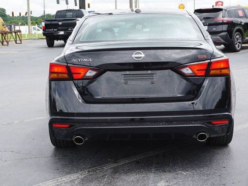 Certified 2025 Nissan Altima 2.5 SR image 5