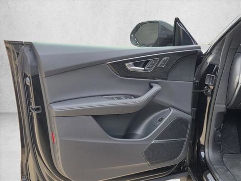New 2026 Audi Q8 Prestige image 12