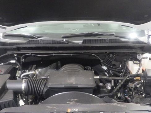 Used 2025 Chevrolet Silverado 2500 W/T w/ WT Convenience Package AWD/4WD image 9