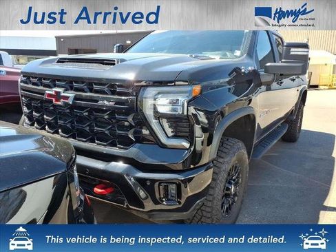 Certified 2025 Chevrolet Silverado 2500 ZR2 w/ Technology Package image 1