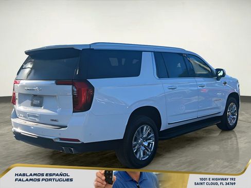 Used 2025 GMC Yukon XL Denali AWD/4WD image 6