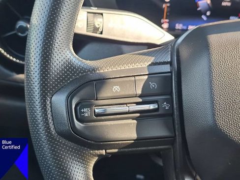 Used 2023 Chevrolet Colorado Trail Boss AWD/4WD image 17