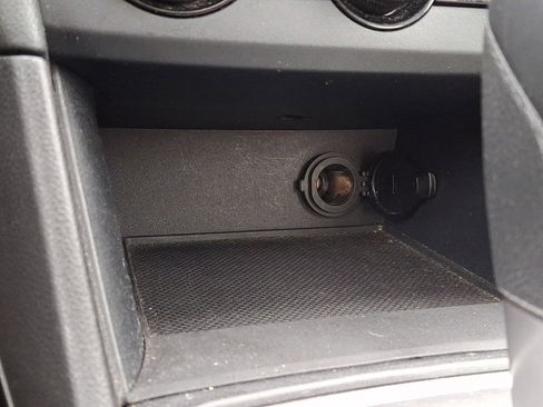 Used 2018 Subaru Impreza 2.0i Premium image 25