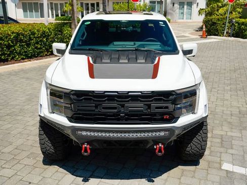 Used 2025 Ford F150 Raptor w/ Equipment Group 803A Raptor R AWD/4WD image 6