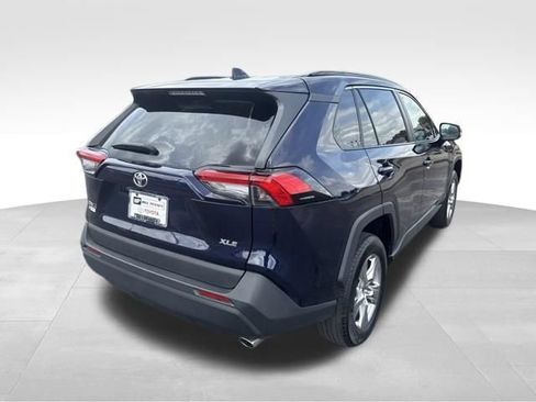 Used 2024 Toyota RAV4 XLE FWD image 5