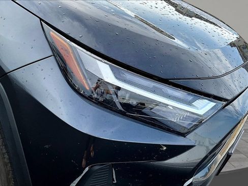 Used 2023 Toyota RAV4 LE AWD/4WD image 27