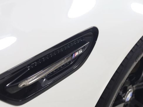 Used 2015 BMW M5 RWD image 42