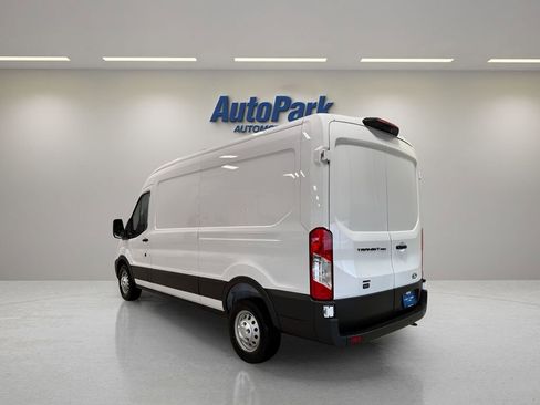 New 2026 Ford Transit 250 148 Medium Roof Extended AWD image 5