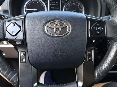 Used 2024 Toyota 4Runner TRD Off-Road Premium w/ Moonroof Package AWD/4WD image 20