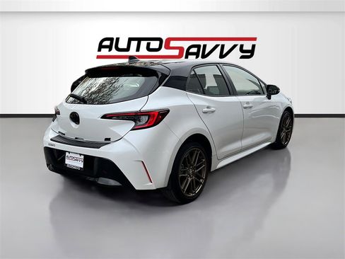 Used 2025 Toyota Corolla Hatchback image 7