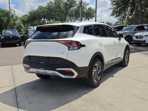 Certified 2023 Kia Sportage LX AWD/4WD image 7