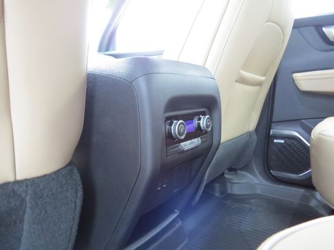 New 2026 Buick Enclave Preferred w/ LPO, Floor Liner Package image 11