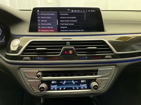 Used 2021 BMW 740i w/ M Sport Package RWD image 15