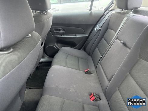 Used 2013 Chevrolet Cruze LT image 4