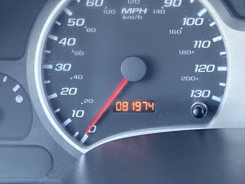Used 2005 Chevrolet Equinox LT w/ Preferred Equipment Group AWD/4WD image 8