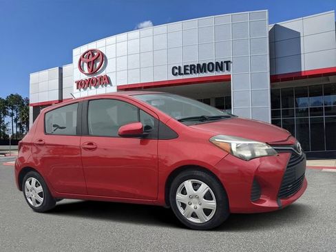 Used 2017 Toyota Yaris L image 1