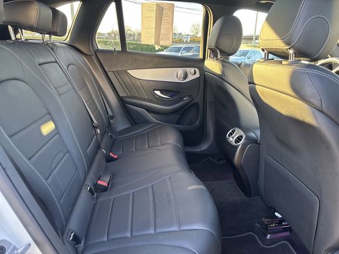 Used 2021 Mercedes-Benz GLC 300 image 20