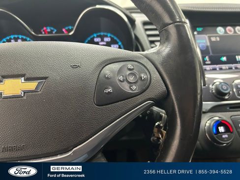 Used 2015 Chevrolet Impala LT w/ Convenience Package image 23