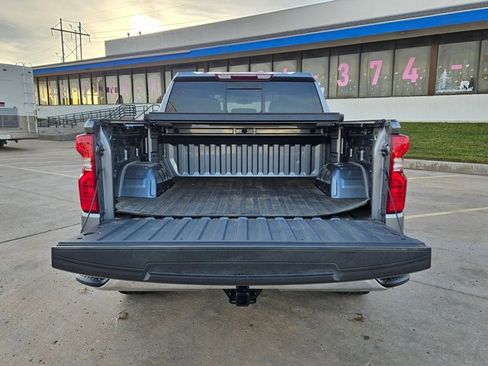 Certified 2021 Chevrolet Silverado 1500 LT w/ Texas Edition Plus image 6