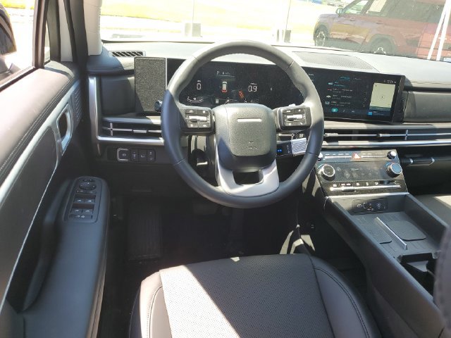 Used 2025 Hyundai Santa Fe XRT AWD/4WD image 11