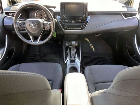 Certified 2022 Toyota Corolla SE image 17