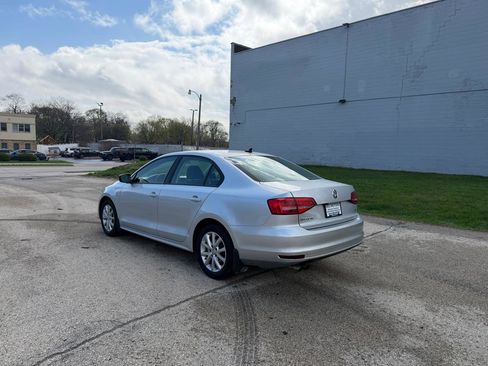 Used 2015 Volkswagen Jetta SE image 5