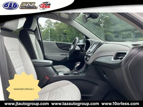 Used 2022 Chevrolet Equinox LT image 13